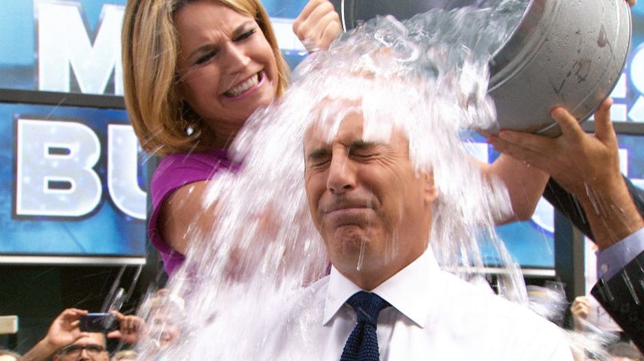 Ice Bucket Challenge îți poate fi FATALĂ, spune un cercetător