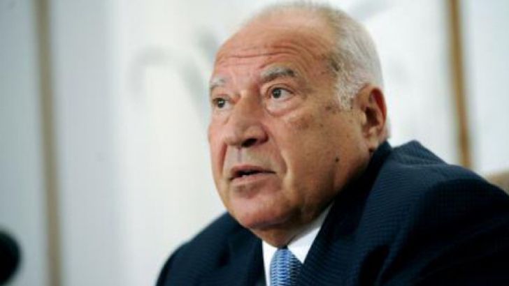 DECLARAŢIILE INCREDIBILE ale lui Voiculescu: "AM STAT ÎNTR-O CASĂ MICĂ, CU WC ÎN CURTE"