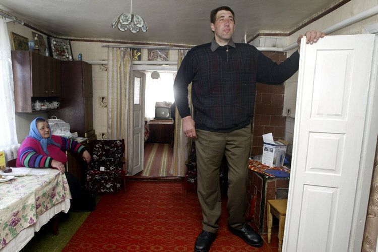 Uriașul ucrainean Leonid Stadnik a murit la vârsta de 44 de ani