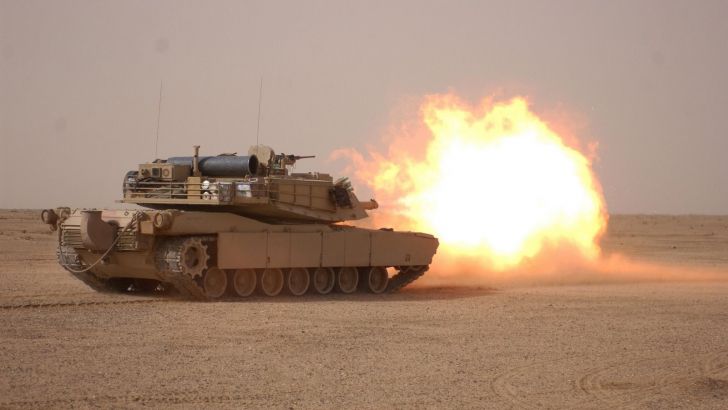 TENSIUNI ÎN UCRAINA. Băsescu: E vorba de infiltrări, nu o invazie, de trupe ruse ce nu au ciocniri