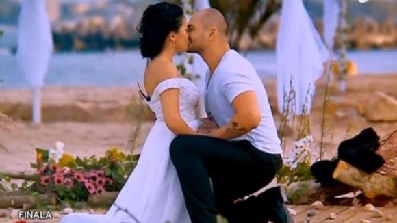 FINALA BURLĂCIȚA. Andreea Mantea se mărită cu alesul ei