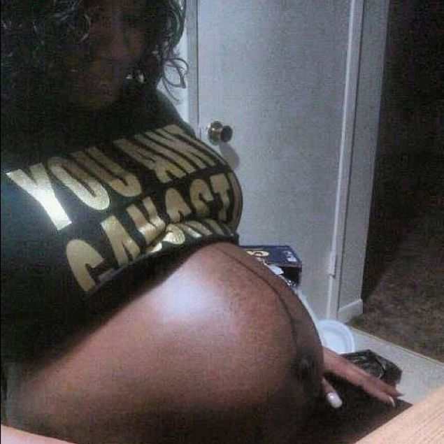 Un bărbat a rămas ŞOCAT cand a văzut ce A NĂSCUT soţia lui! "Nu e posibil AŞA CEVA"