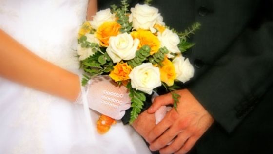 Nunta de pe ulițele unui sat din Iași care a uimit pe toată lumea