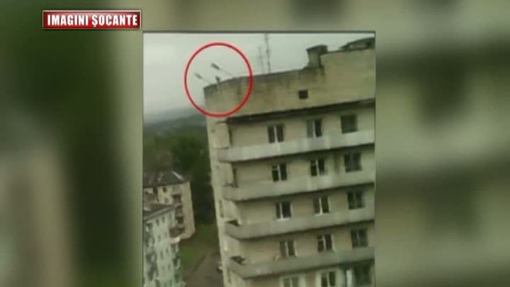 SFÂRŞIT CUTREMURĂTOR pentru un HOŢ de LOCUINŢE. Ce-a făcut ca să scape de poliţie, la etajul 9