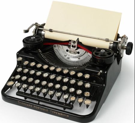 Cum reacţionează copiii când văd pentru prima oară o maşină de scris