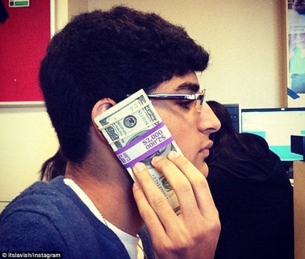 Cel mai bogat adolescent de pe Instagram a fost arestat