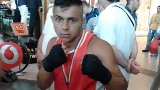 Fost boxer SNOPIT ÎN BĂTAIE, după ce a făcut scandal la discotecă