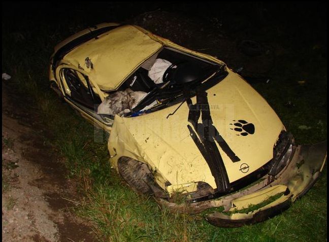 Tânără de 18 ani, moartă într-un cumplit accident, în timp ce venea de la o petrecere de majorat  