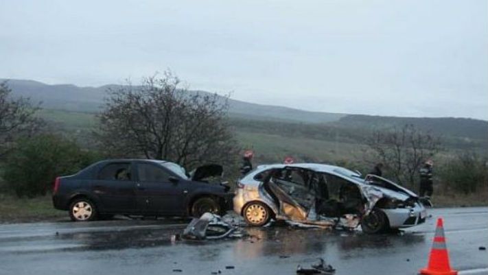 DETALIUL TERIBIL descoperit de POLIȚIE în mașina TÂNĂRULUI care a provocat un CARNAGIU pe șosea