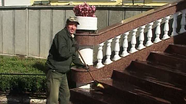 AGITAŢIE MARE la Iaşi: oraşul, pregătit de NUNTA mezinei primarului