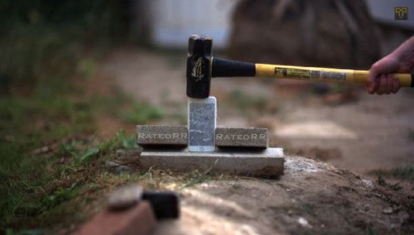 IPHONE 6, text extrem. Ce se întâmplă cu telefonul în azot lichid?