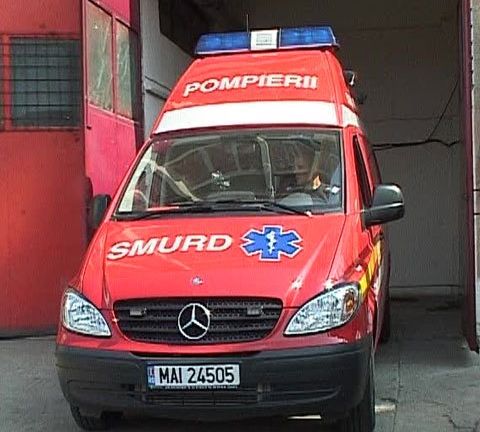Doi paramedici SMURD din Constanţa, la pariuri sportive în timpul serviciului