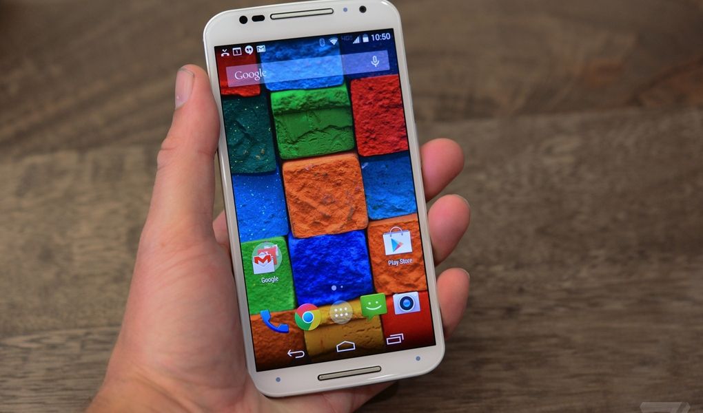 Telefonul Motorola cu CEA MAI MARE BATERIE n-are o autonomie pe măsura așteptărilor