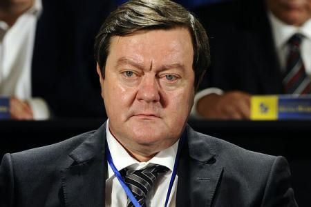 Sorin Frunzăverde îl atacă pe Cătălin Predoiu pe tema comisarului european