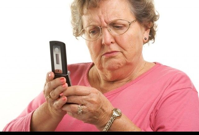 O femeie din Iaşi a căzut în plasa unui escroc, crezând că-şi ajută fiul