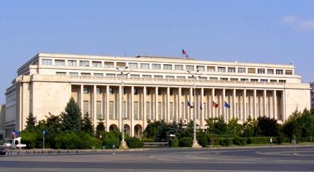  Ce ministere vor primi mai mulți bani la rectificarea bugetară. Câți bani primesc primarii