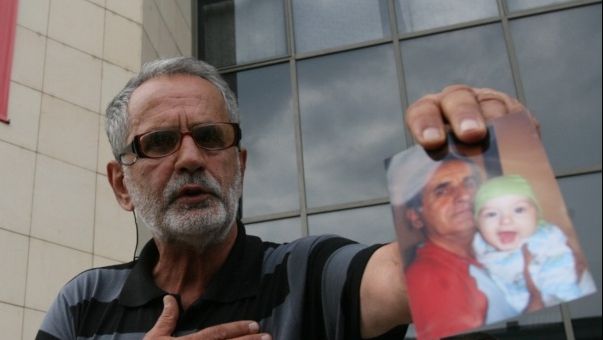 Tatăl Mădălinei Manole, în stare gravă la spital  