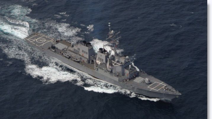 Tensiuni în Marea Neagră. Rusia supraveghează nava americană de război USS Ross