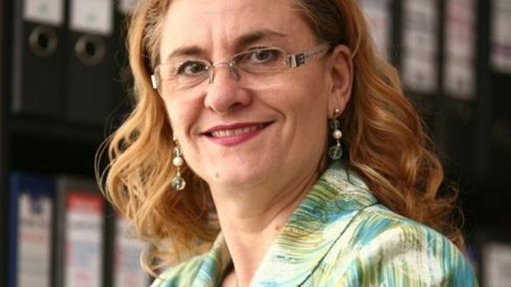 Maria Grapini: Partidul Conservator s-a desfiinţat astăzi. Cornelia Negruţ este o "traseistă"