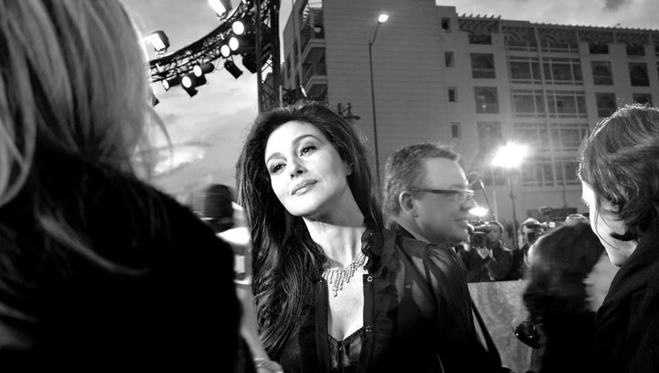  INCREDIBIL. Cum arată Monica Belluci la 50 de ani!