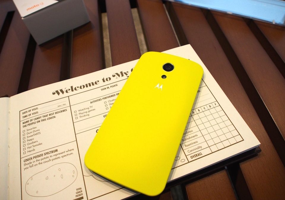 MOTO G. Vrei un telefon ieftin, performant, cu ecran de 5 inchi HD? 