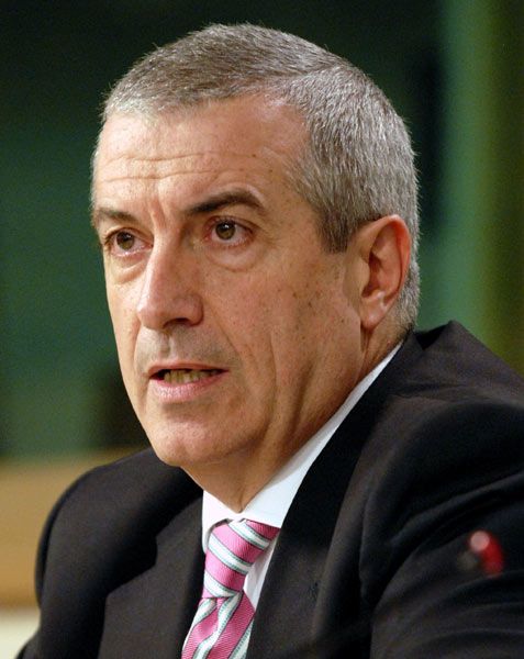Tăriceanu îi invită pe liberalii din PNL să se alăture partidului său 
