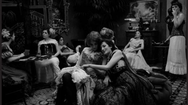 Cum arată PROSTITUŢIA acum 100 de ani în oraşul de la malul mării 