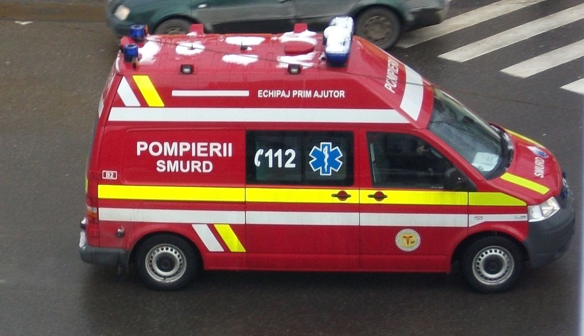 TRAGEDIE în județul Alba. S-a spânzurat în curte