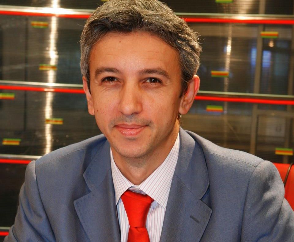 Dan Diaconescu şi-a depus candidatura la BEC