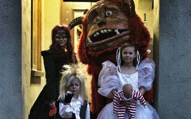 8 idei să sărbatorești Halloween-ul cu copiii