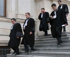Avocaţii din Satu Mare au intrat în grevă