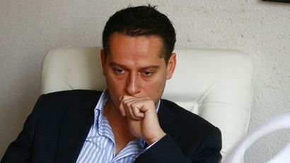 INTERCEPTĂRI. ANDREI HREBENCIUC intervenea pentru Prințul Paul, în DOSARUL RETROCEDĂRILOR