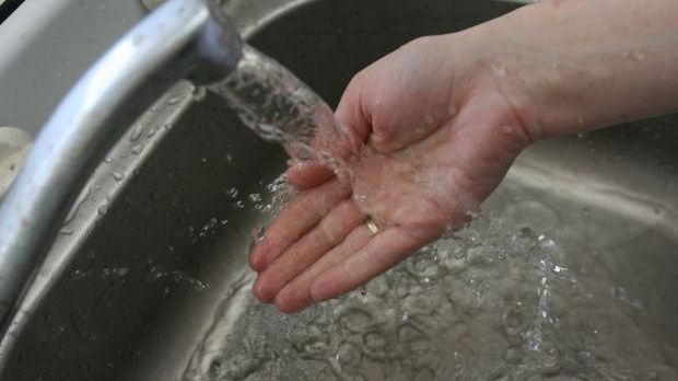 PDL: Banii daţi de Guvern pentru apă caldă şi căldură în Bucureşti ajung doar pe perioada campaniei