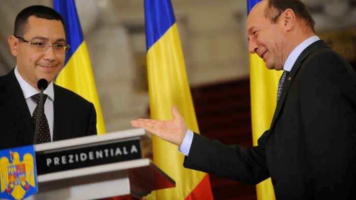 Băsescu: PONTA poate fi ŞANTAJAT ca preşedinte. Ca spion, ERA UN ŢÂNGĂU