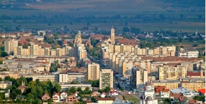 Cum a mutat Ceauşescu un bloc de 80 de apartamente cu tot cu locatari