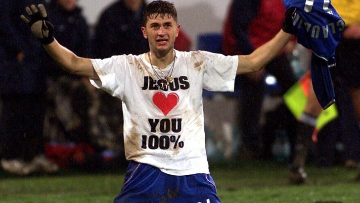 FABULOS! Un jucător de legendă al Stelei, arestat pentru dare de mită