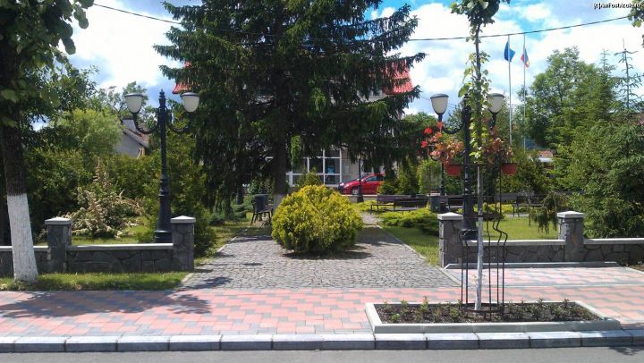 Comuna Cornu, casa de vacanţă a bogaţilor din PSD, beneficiar de top al banilor de la Guvern