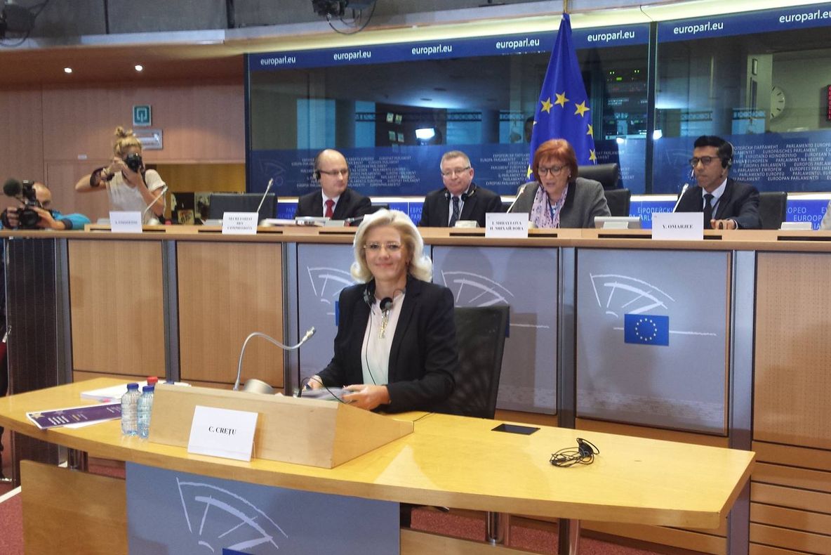 Corina Creţu, despre priorităţile sale în CE: Simplificarea birocraţiei şi creşterea absorbţiei 