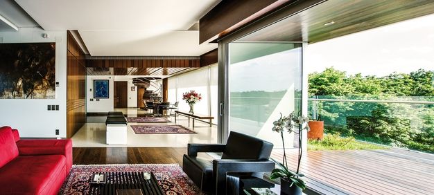 Numărul tranzacţiilor cu locuinţe de lux din Bucureşti a crescut semnificativ în 2014