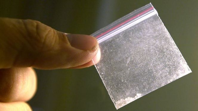 Percheziții în județele Cluj și Alba: 11 traficanți de droguri, reținuți 