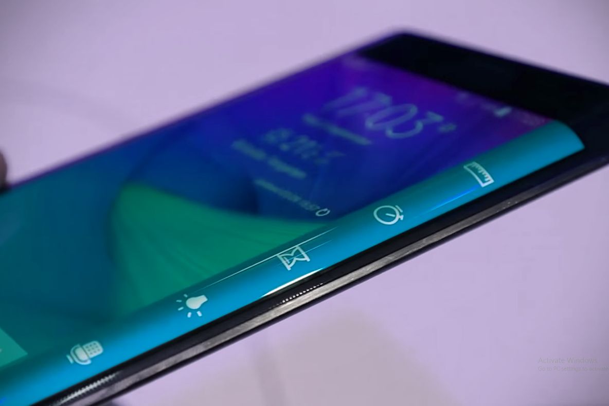 De Black Friday 2014 NU POȚI RATA aceste telefoane. Prețurile sunt FENOMENALE!