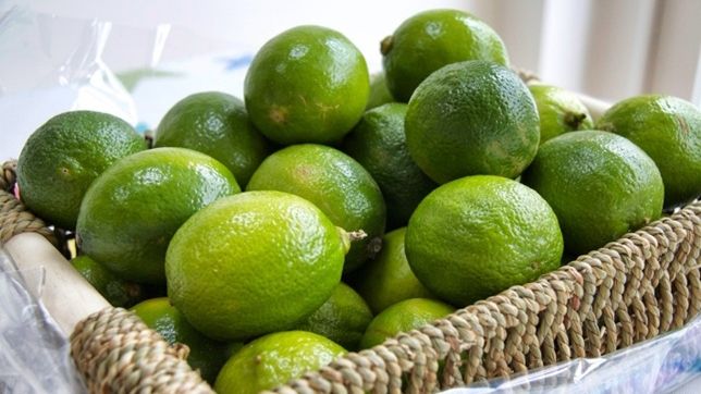 LĂMÂIA VERDE, secretul unui ten strălucitor şi curat