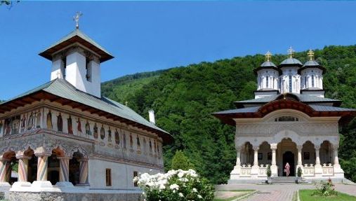 Guvernul Ponta dă 6 milioane de lei bisericilor din Madrid, Barcelona, Gorj şi Cluj