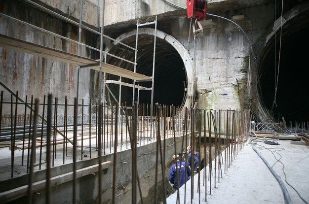 Veşti PROASTE despre magistrala 5 de metrou, cea din Drumul Taberei. Din nou