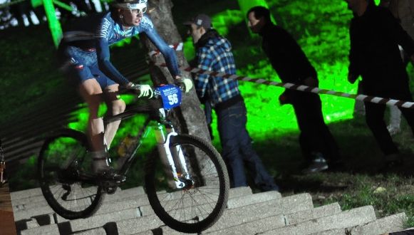 SPORT EXTREM CU BICICLETA ÎN PARC: Eveniment inedit în Capitală