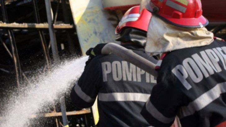 INCENDIU PUTERNIC în centrul Capitalei