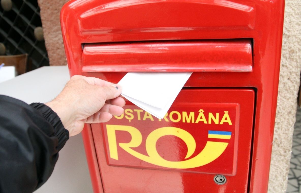 Poşta Română: Avem contracte cu Macovei, Udrea şi Tăriceanu pe distribuirea de materiale electorale 