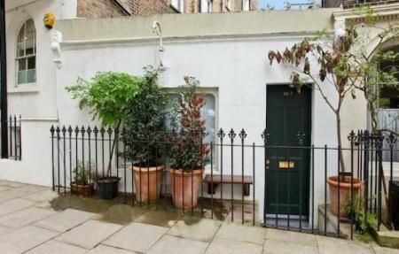 Cât a plătit noul proprietar pentru cea mai mică locuință din Anglia