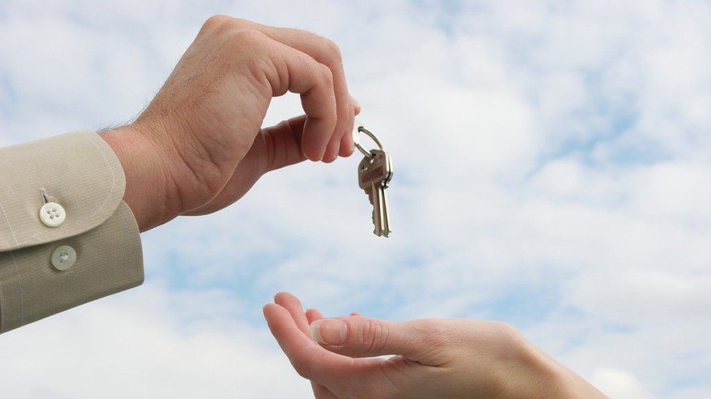 Guvernul extinde programul Prima Casă și pentru românii din străinătate