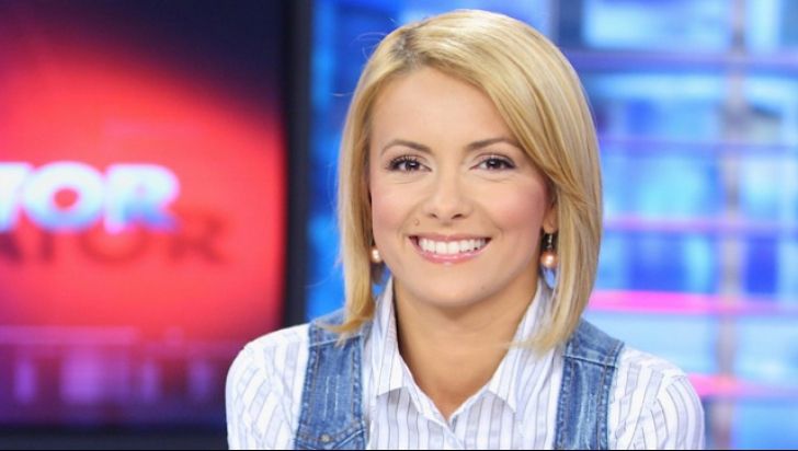 ALERTĂ - Schimbare majoră în viaţa Simonei Gherghe. Prezentatoarea PLEACĂ pe alt drum!